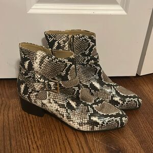 TALBOTS DAKOTA BUCKLE ANKLE BOOTS - PYTHON EMBOSSED LEATHER SIZE 8.5 New w/o Box